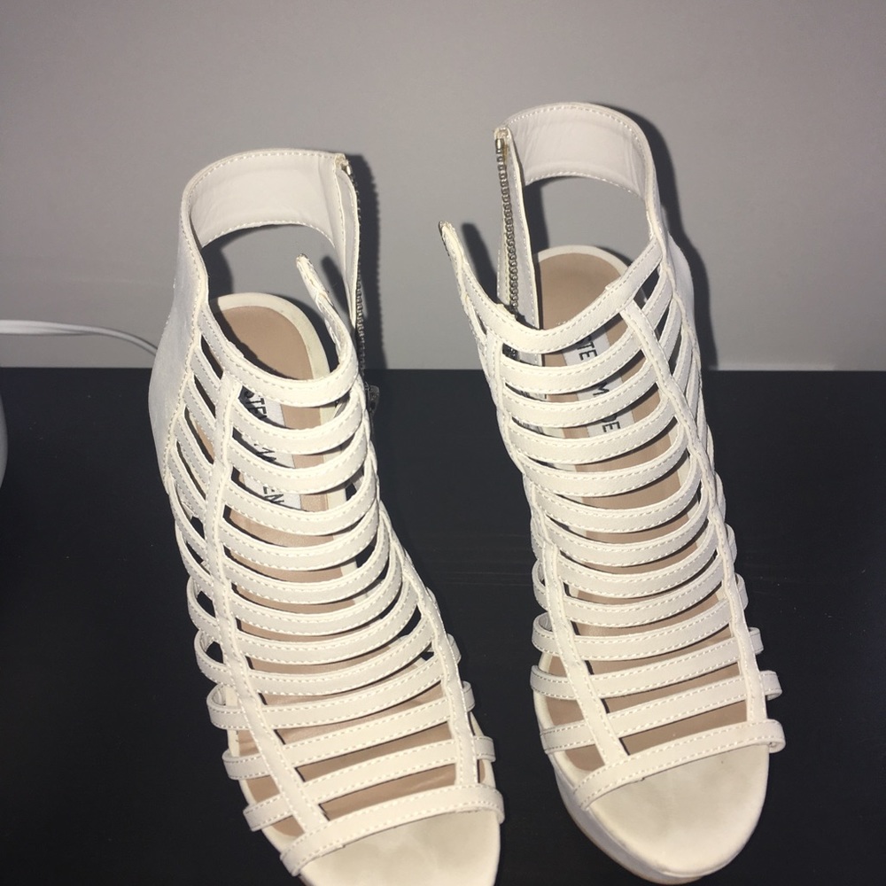Shoes - Picture 3 of 3